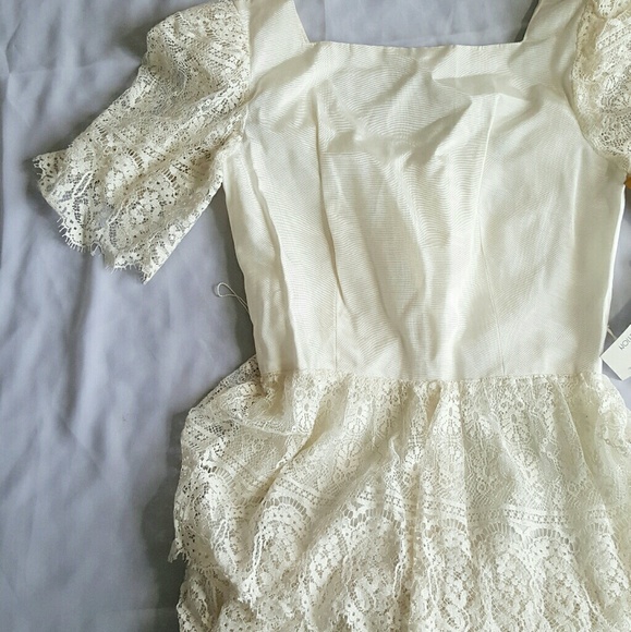 Nuit Dresses & Skirts - Vintage Cream Wedding Dress